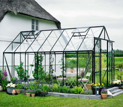 GRÖNT VÄXTHUS HALLS MAGNUM 148 11,5 kvm med glas